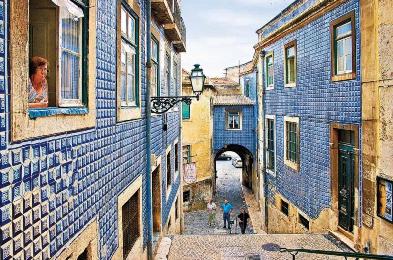 Lisbon City Tour - Exploring Lisbon in Comfort and Style