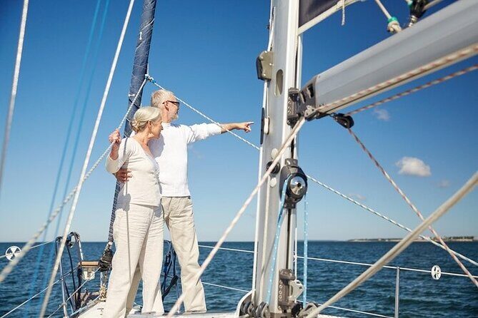 Lisbon Day Boat Tour with wine and guided tour - An In-Depth Look at the Lisbon Day Boat Tour