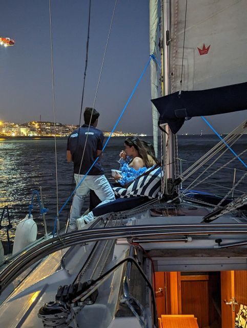 Lisbon: Dazzling New Year's Private Boat Tour (2h) - Why We Think This Tour Is a Great Choice