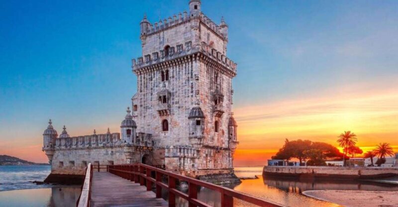 Lisbon: Discover Lisbon City wonders on a Private day tour! - Exploring Lisbon with a Private Touch