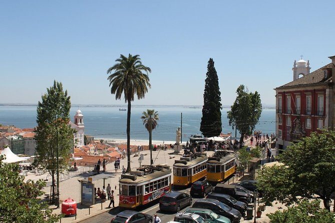 Lisbon Essential Walking Tour: History, Stories and Lifestyle - Practical Tips