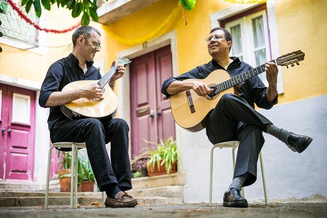 Lisbon Fado Dinner Show and Panoramic Night Tour - The Scenic Night Tour: Views and Atmosphere