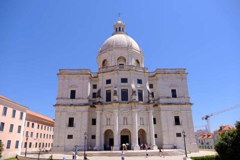 Lisbon Full Day Experience on comfortable minivan - The Sum Up