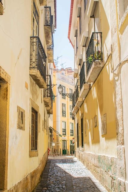 Lisbon: Full-Day Guided Tour with Alfama and Baixa Districts - Chiado: Artistic, Literary, and Sophisticated
