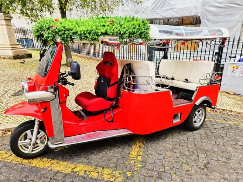Lisbon: Guided Tuk-Tuk Tour Alfama and history 90 min - Who Should Consider This Tour