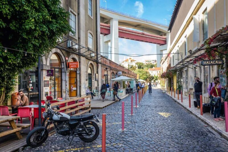 Lisbon: Half-Day Small Group Sightseeing Tour by Car - Who Should Consider This Tour?