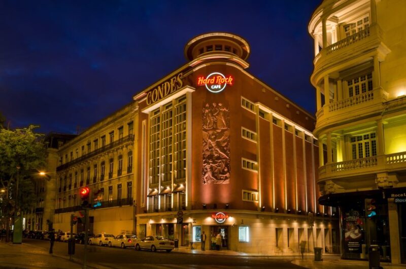 Lisbon: Hard Rock Cafe Experience - Service and Experience
