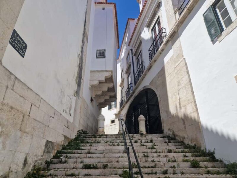 Lisbon: Hidden Gems Walking Tour with Coffee & Pastries - A Step-by-Step Look at What to Expect