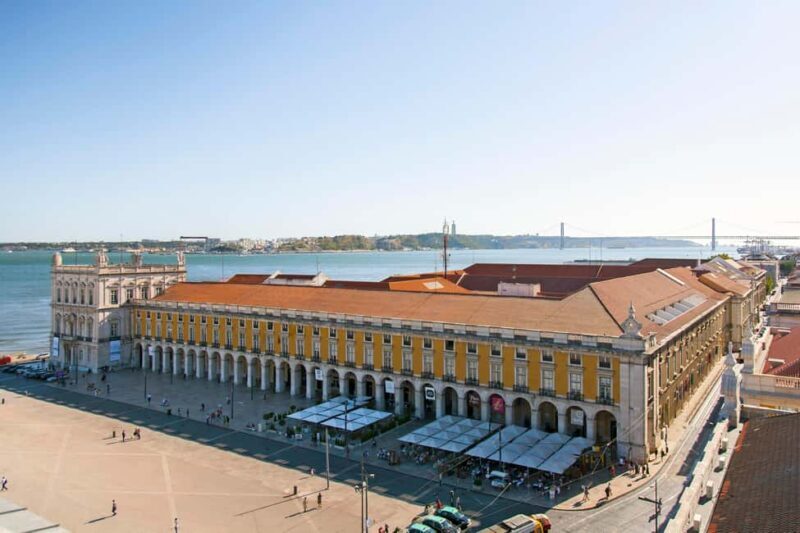 Lisbon Highlights Private Tour with Local Guide and Pickup - Final Thoughts: Who Should Book This Tour?