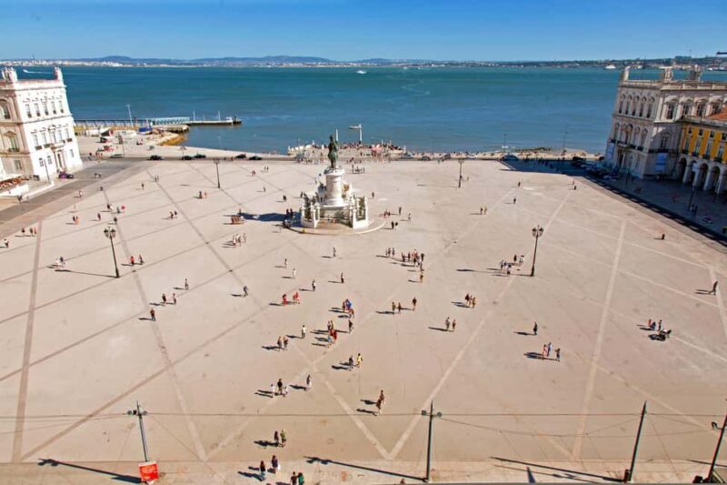 Lisbon Highlights Private Tour with Local Guide and Pickup - FAQ