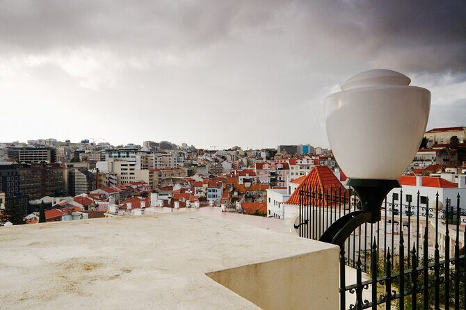 Lisbon Highlights Self guided scavenger hunt and Walking Tour - Exploring Lisbon with a Self-Guided Scavenger Hunt