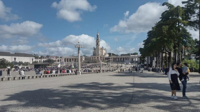 Lisbon: Holy Miracle Church Santarem & Fatima Private Tour - Final Remarks