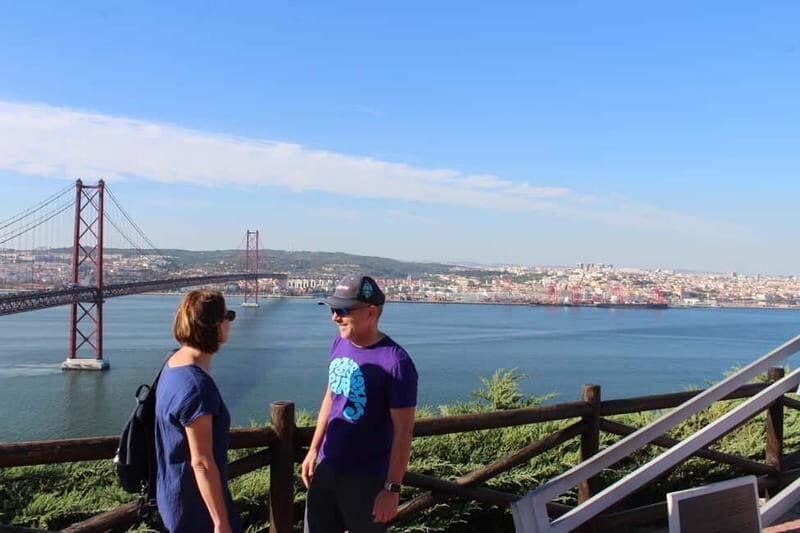 Lisbon in comfort - City highlights private tour - Key Points