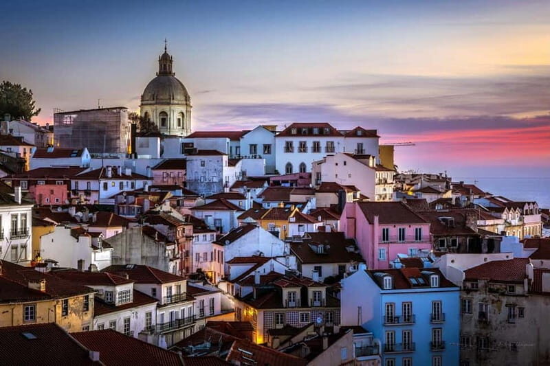 Lisbon in French, the French-speaking tuktuk. - A Closer Look at the Lisbon in French Tuk-Tuk Experience