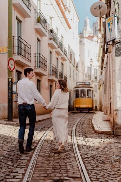 Lisbon Instagram tour with a private photographer - FAQ