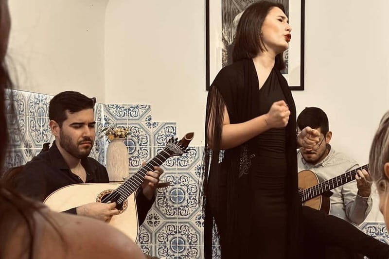 Lisbon: Intimate Fado Show in the Historic Fado District - Breaking Down the Experience: What Makes This Fado Show Special