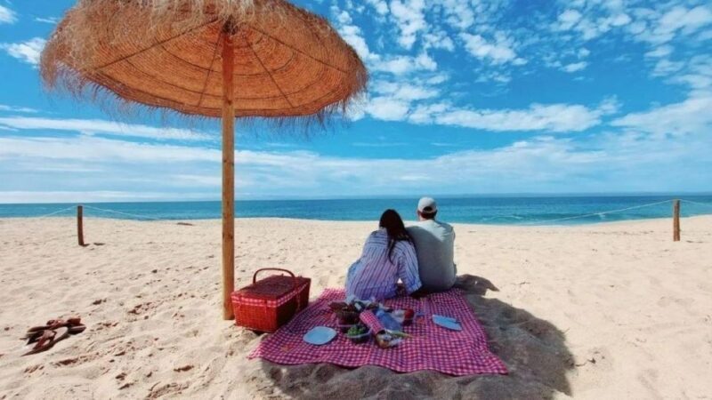 Lisbon: Jeep Beach Tour to Arrábida & Sesimbra with Picnic - What Makes This Tour Special?