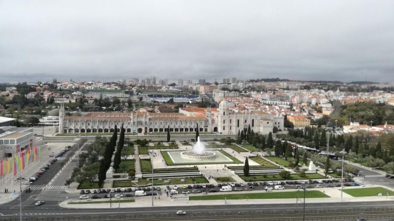 Lisbon: Jerónimos Monastery Guided Tour with Entry Ticket - Lisbon: Jerónimos Monastery Guided Tour with Entry Ticket