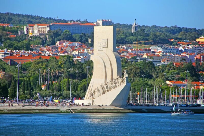 Lisbon: Landmarks Private Full-Day Tour with Admissions - FAQ