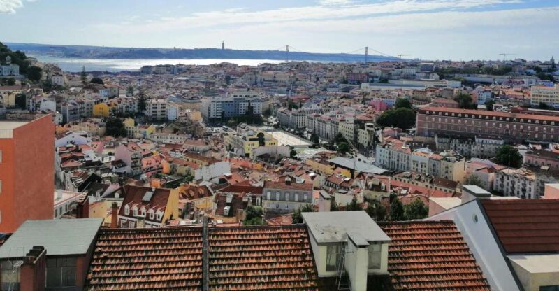 Lisbon: Layover Tour with Airport Pickup and Drop-Off - Quick Overview: What You Need to Know
