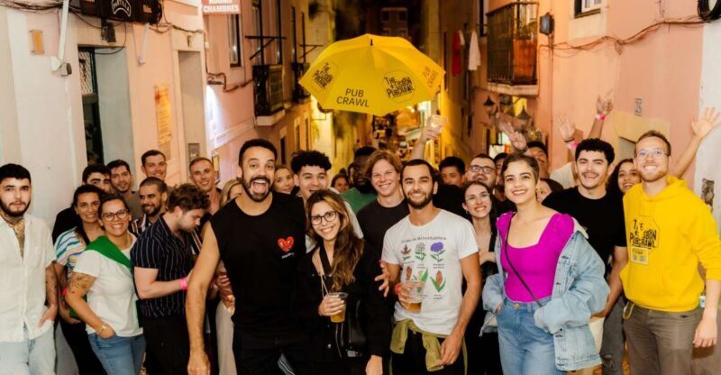 Lisbon Legendary Pubcrawl: 1h OpenBar, Shots, VIP Club Entry - An In-Depth Look at the Lisbon Legendary Pubcrawl