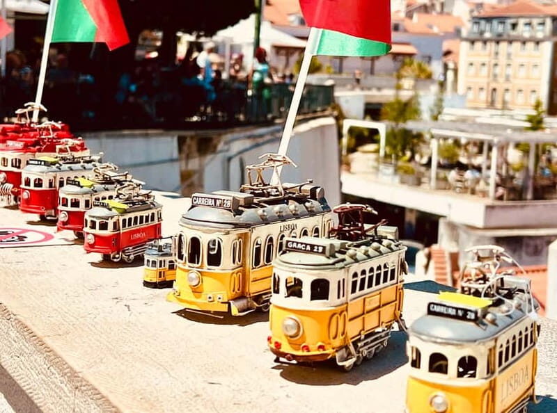 Lisbon: LISBON STORY TOUR BY TUK TUK - A Closer Look at the Tour Experience