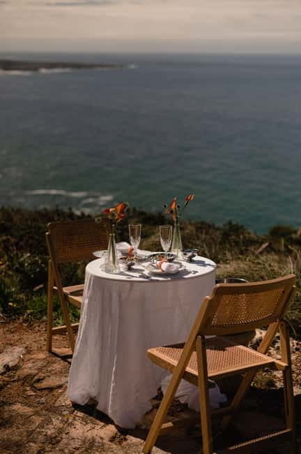 Lisbon: Luxury Vintage Picnic Experience - How the Experience Unfolds