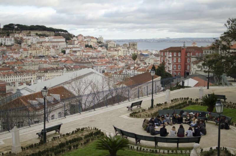 Lisbon Main Highlights Half Day Private Tour - Who Should Consider This Tour?