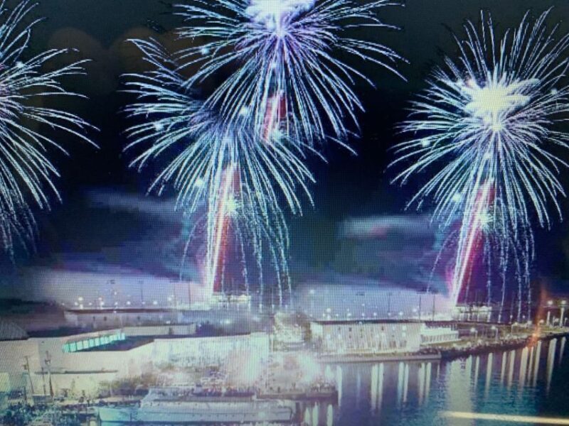 Lisbon: New Year's Eve Fireworks Sail Boat Tour - In Summary