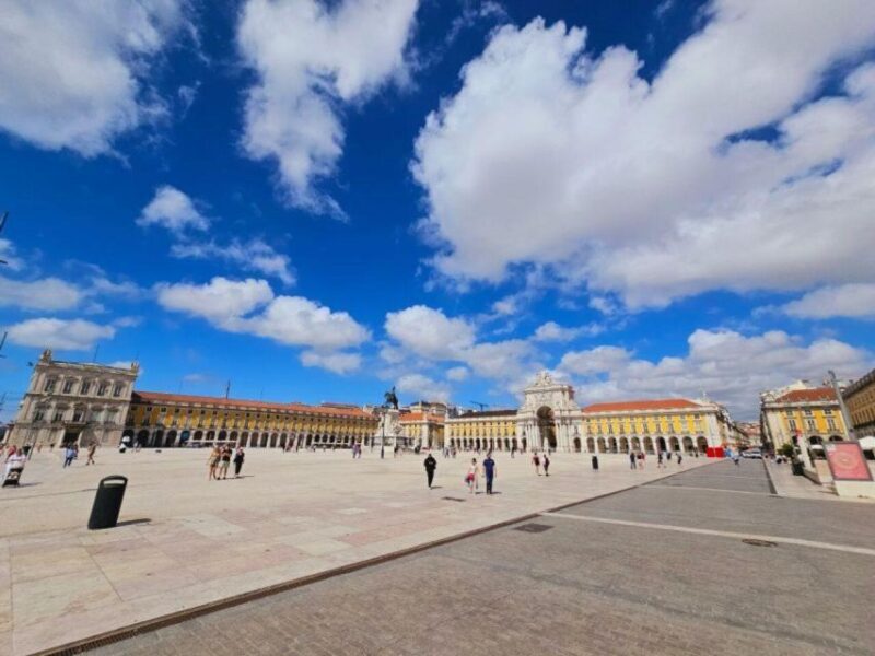 Lisbon: old town sightseeing Tuk-Tuk Tour - A Quick Overview: What You Need to Know