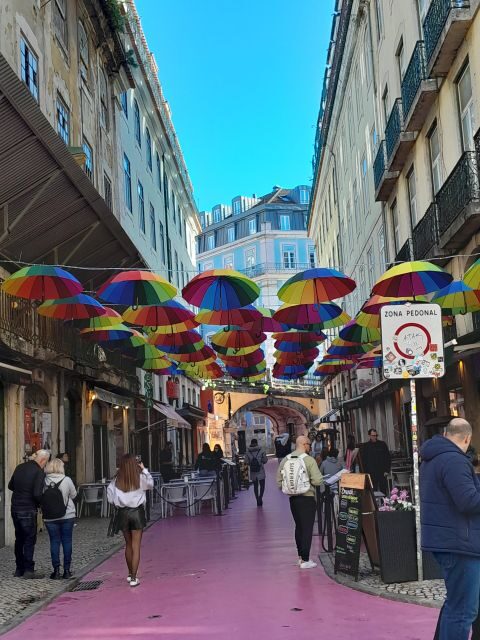 Lisbon Old Town sightseeing with tuk tuk - What You Can Expect from the Tour