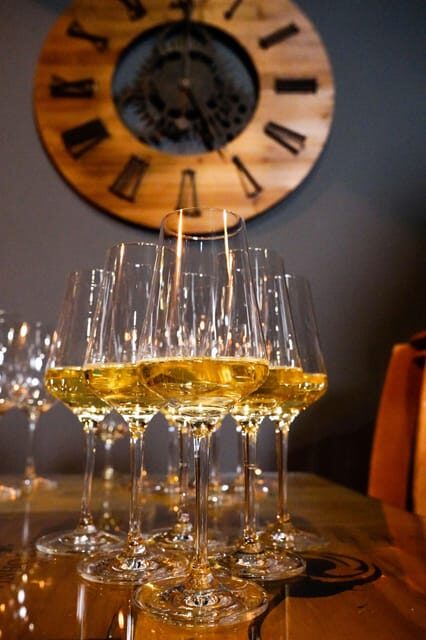 Lisbon: Premium Wine and Tapas Tasting Session - FAQ