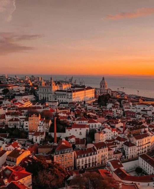 Lisbon: Private 4 hours city highlights tour by TukTuk - Exploring Lisbon in Style: A 4-Hour Private Tuk-Tuk Tour