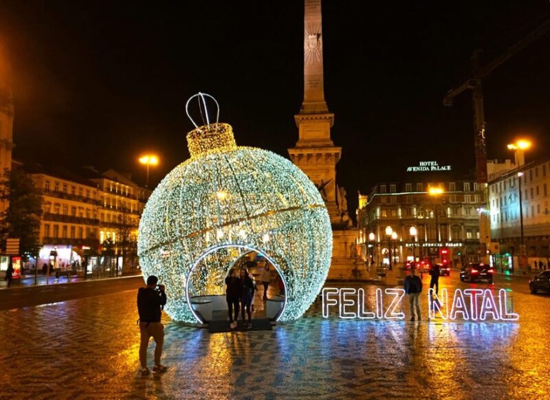 Lisbon: Private Christmas Lights Tour by Eco Tuk Tuk - Who is This Tour For?
