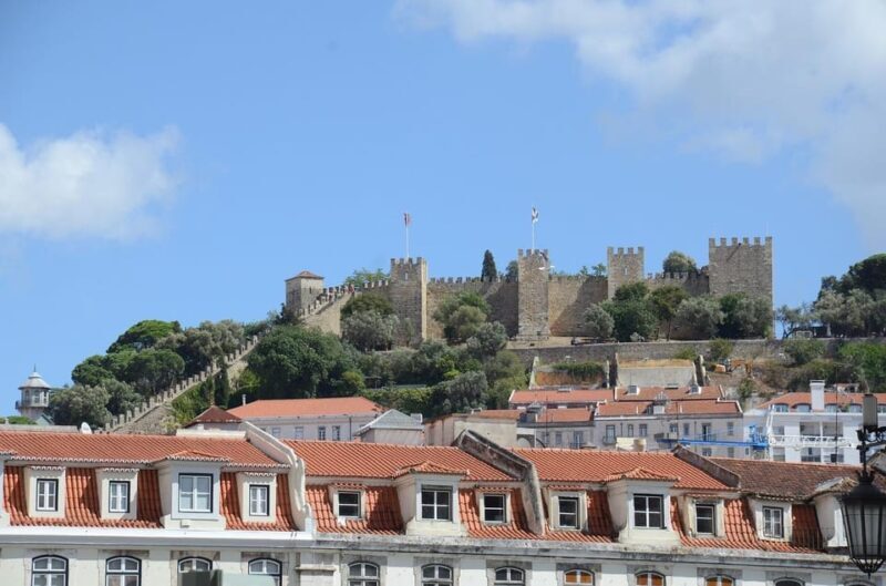 Lisbon Private City Tour with Local Guide  2 or 4 Hours - A Personalized Dive into Lisbon: Private City Tour with a Local Guide