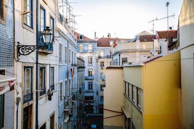 Lisbon Private Custom Tours with a Local: Highlights & Hidden Gems - FAQ