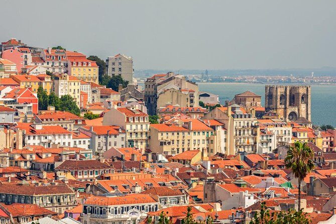 Lisbon Private Driver and Customizable Tour - Frequently Asked Questions