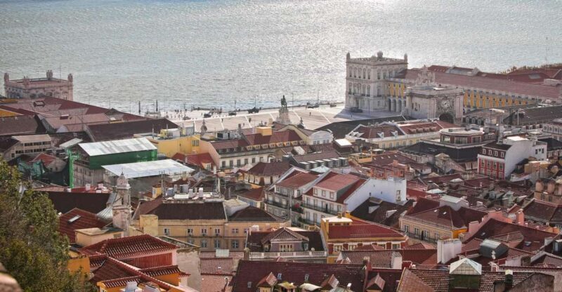 Lisbon: Private Full-Day Chauffeur Driven Tour - Discover Lisbon in Comfort and Style: A Private Full-Day Chauffeur Tour