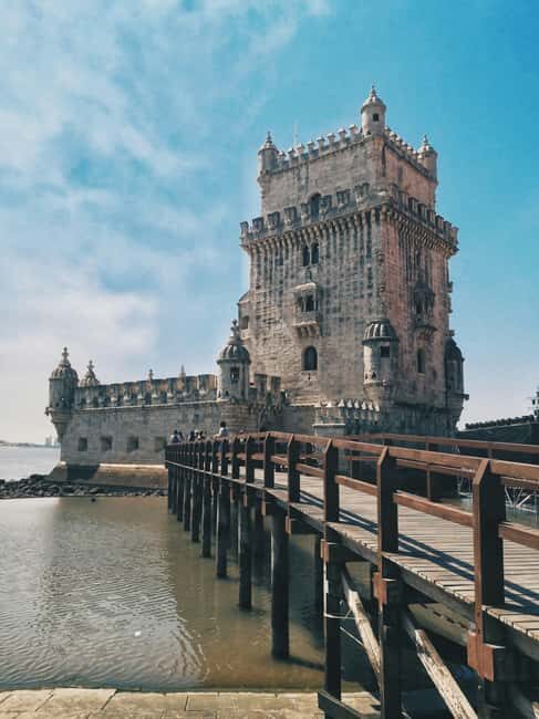 Lisbon: Private Guided Tuk-Tuk Tour with Pickup - Exploring Lisbon by Tuk-Tuk: A Practical and Authentic Way to See the City