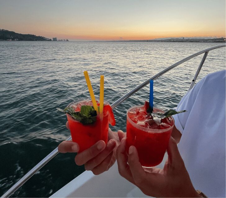 Lisbon: Private Luxury Catamaran Tour with Welcome Drink - FAQ