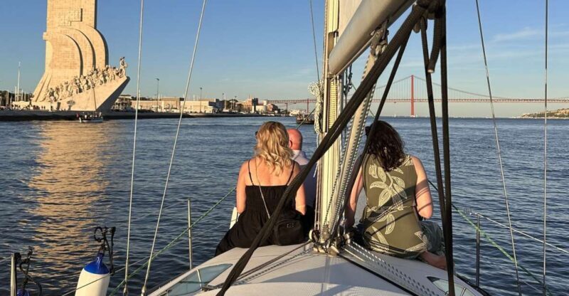 Lisbon: Private sailboat tours on Tagus River - FAQs