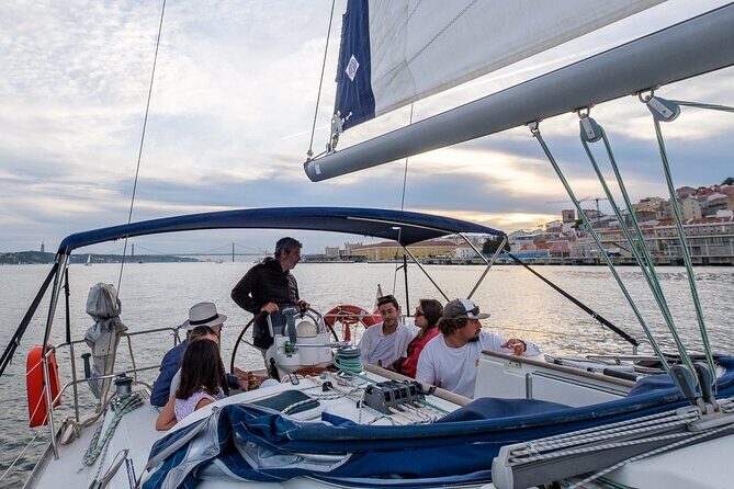 Lisbon: Private Sailing Tour Along the Tagus River - FAQ