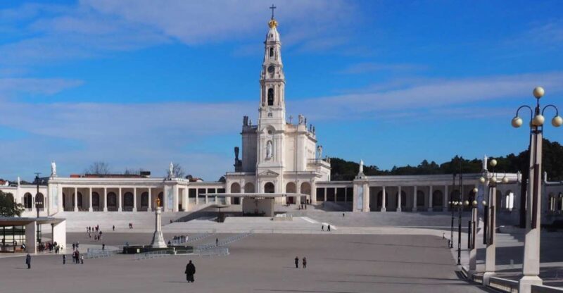 Lisbon: Private Sanctuary of Fátima half day Guided Tour - Who Should Consider This Tour?