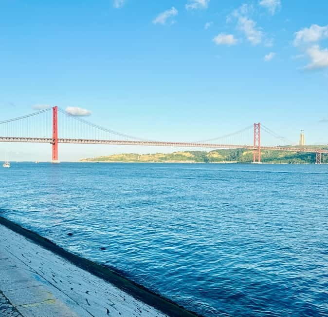 Lisbon: Private Sightseeing Full City Tour by Tuk-Tuk - Who is This Tour Best For?