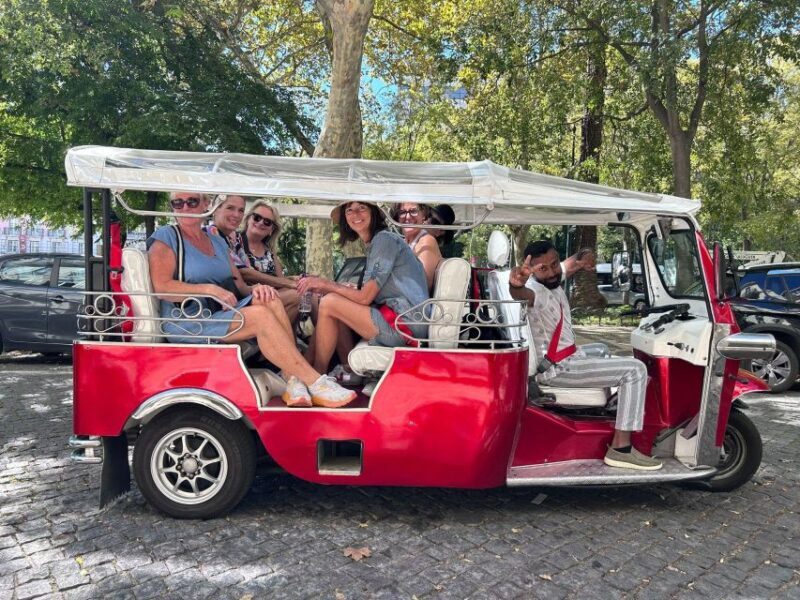 Lisbon Private Sightseeing Photography Tour with Tuk Tuk - A Detailed Look at the Lisbon Photography Tuk Tuk Tour