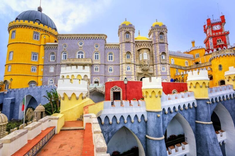 Lisbon: Private Sintra, Cascais & Cabo da Roca Day Trip - Key Points