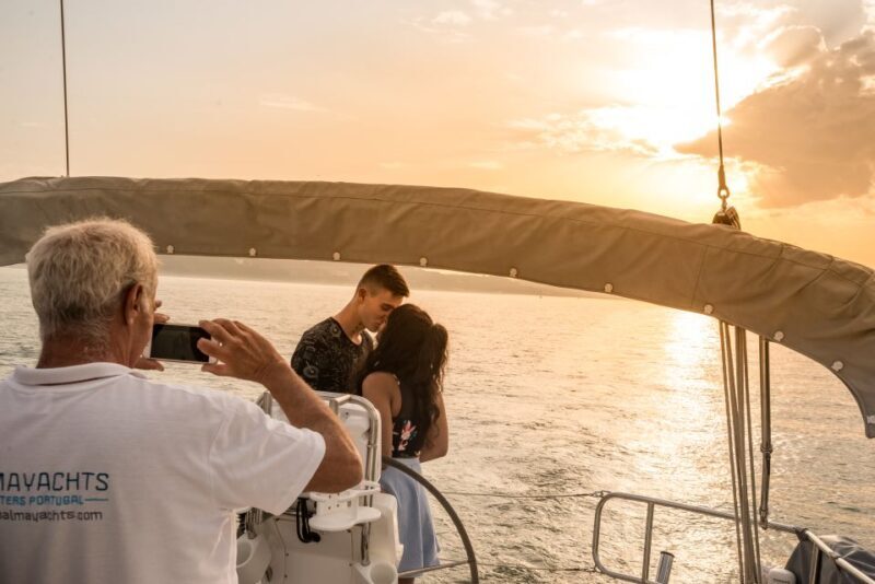 Lisbon: Private Sunset Cruise on the Tagus River with Drink - The Sunset and the Lagoon of Colors