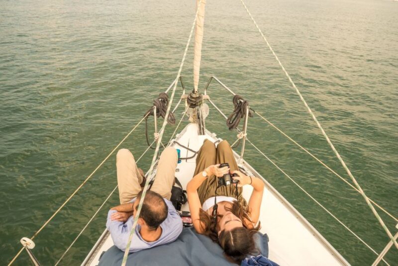 Lisbon: Private Sunset Cruise on the Tagus River with Drink - The Drinks and Atmosphere
