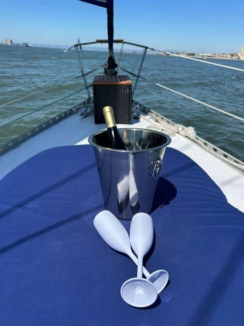 Lisbon: Private Sunset Sail for Two with Wine & Snacks - An In-Depth Look at the Lisbon Sunset Sail