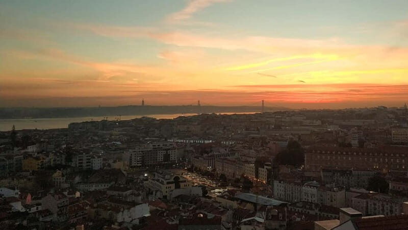 Lisbon: Private Tour in a Piaggio Ape Calessino - Exploring Lisbon in Style: A Detailed Review